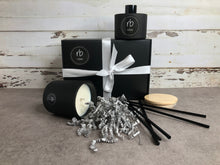 Load image into Gallery viewer, rosbas Scented Candle &amp; Diffuser Gift Set, black, Handmade in The USA
